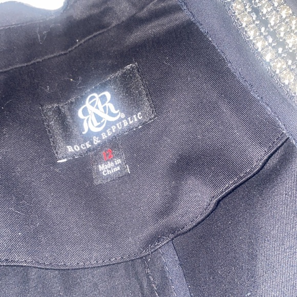 🔥Rock & Republic fancy blazer.🔥🔥🔥🔥🔥🔥🔥 - Picture 8 of 9
